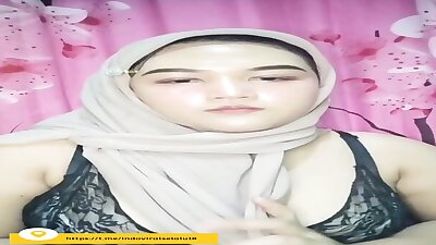Bokep Live Tante Cha Colmek Asik Banget Dikamar