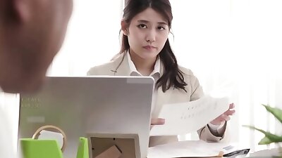 Married Office Girl S Sexy Thighs Decensored