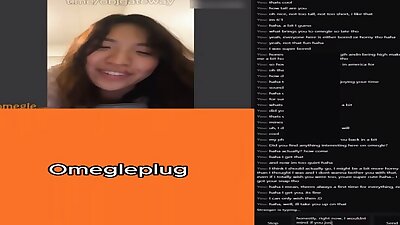 HORNY OMEGLE TEEN RUBS PUSSY