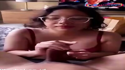 BOKEP Bispak Digenjot Kenceng Sampai Kecapean Doi