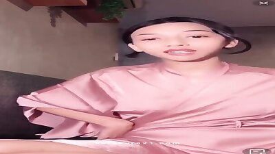 Ojol Lagi Anter Makanan Malah Diajak Ngentot