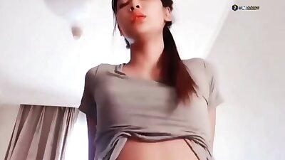 ENAK BANGET DIPUASIN BIBI CANTIK  BOKEP INDO