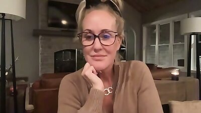 Granny Brandi Love Livestream
