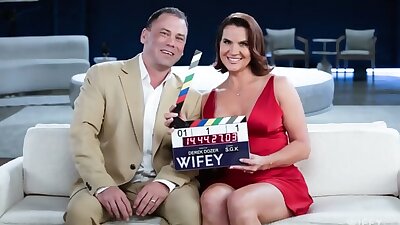 Cucks Wife In Da House