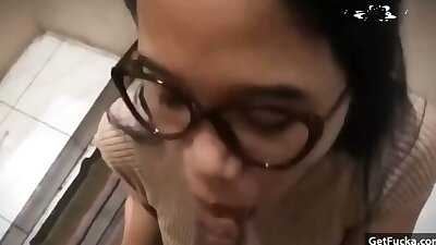 VIRAL DISPONG KAKAK IPAR CANTIK DIRUMAH SAAT SEPI  BOKEP INDO