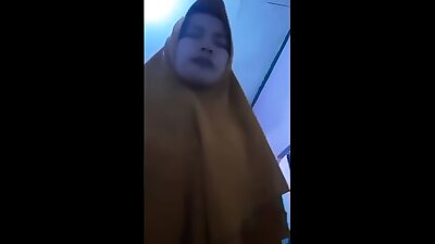 Keluarga Harmonis Saling Berbagi